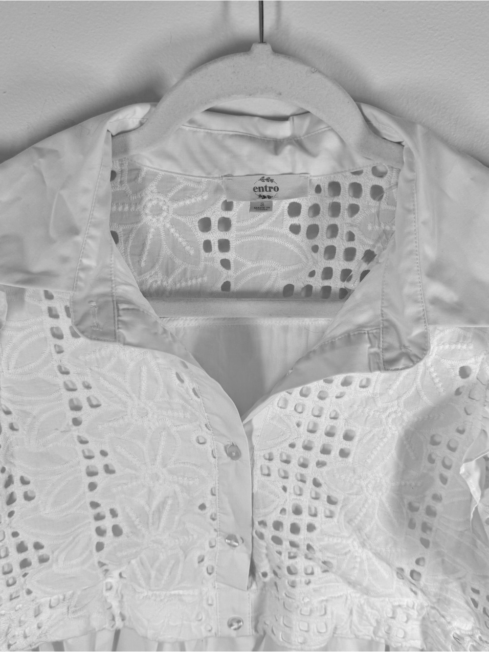 NWOT Entro White Eyelet Tiered Dress Women’s Size Small - Picture 6 of 11